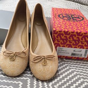 Tory Burch- Iced coffee flats
